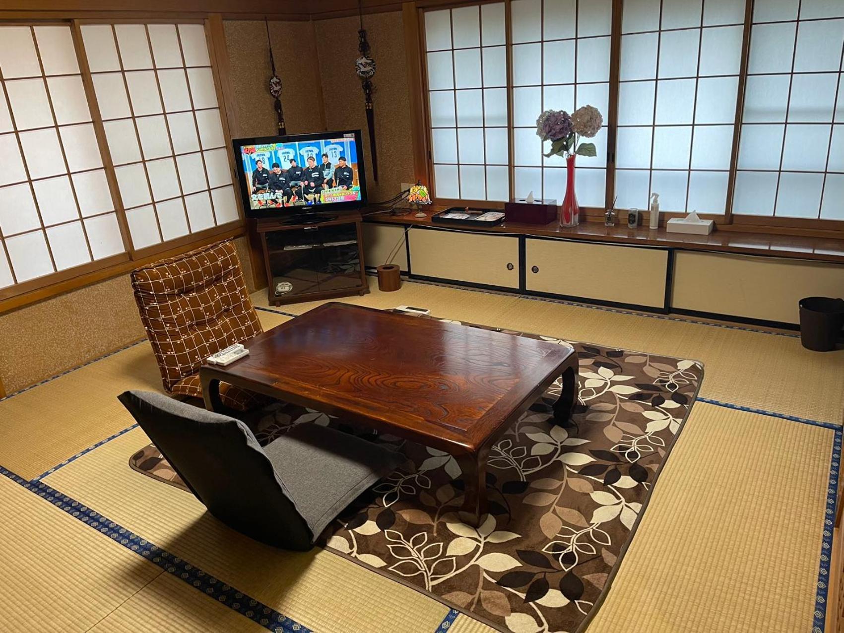 New Open『天然温泉』芦ノ湖畔の完全貸切別荘 ฮาโกเน่ ภายนอก รูปภาพ